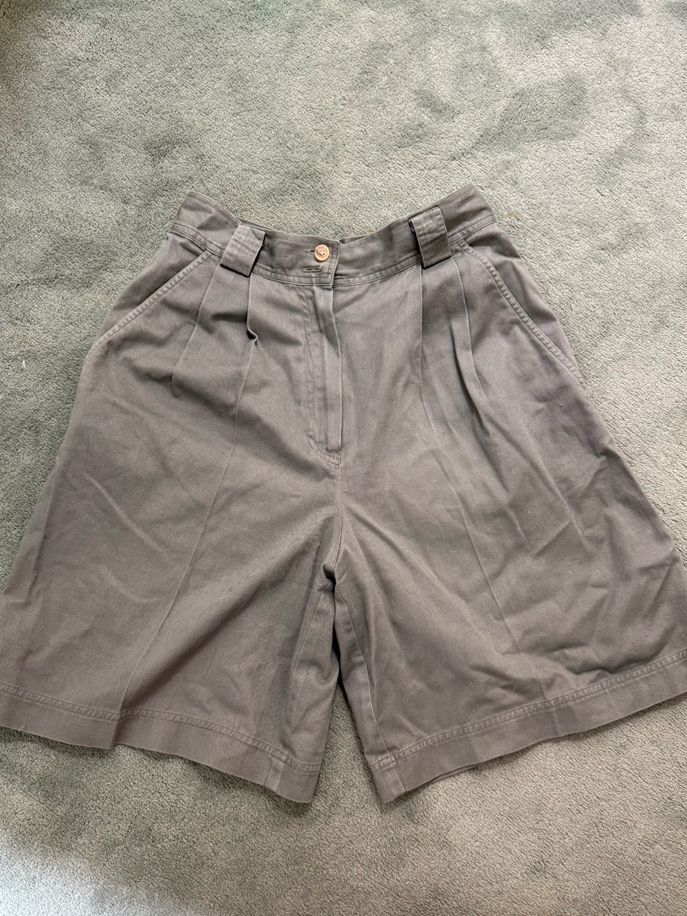 DKNY Olive Gray High-Waist Pleated Bermuda Shorts